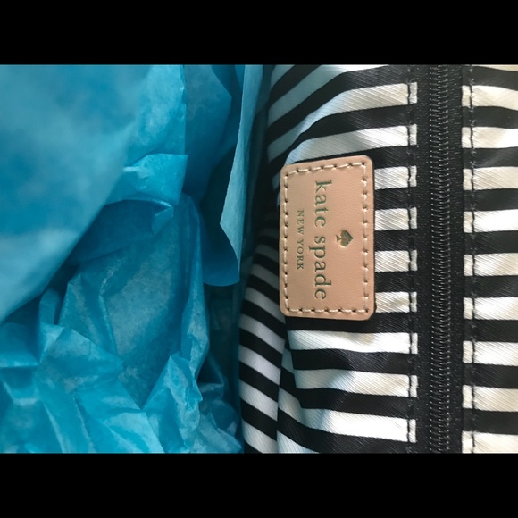 KATE SPADE LARGE HANDBAG - Picture 4 of 8